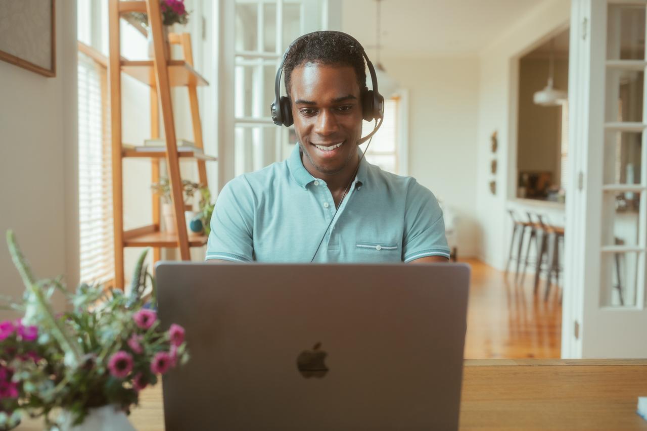 How to fax over the internet: The benefits of online fax