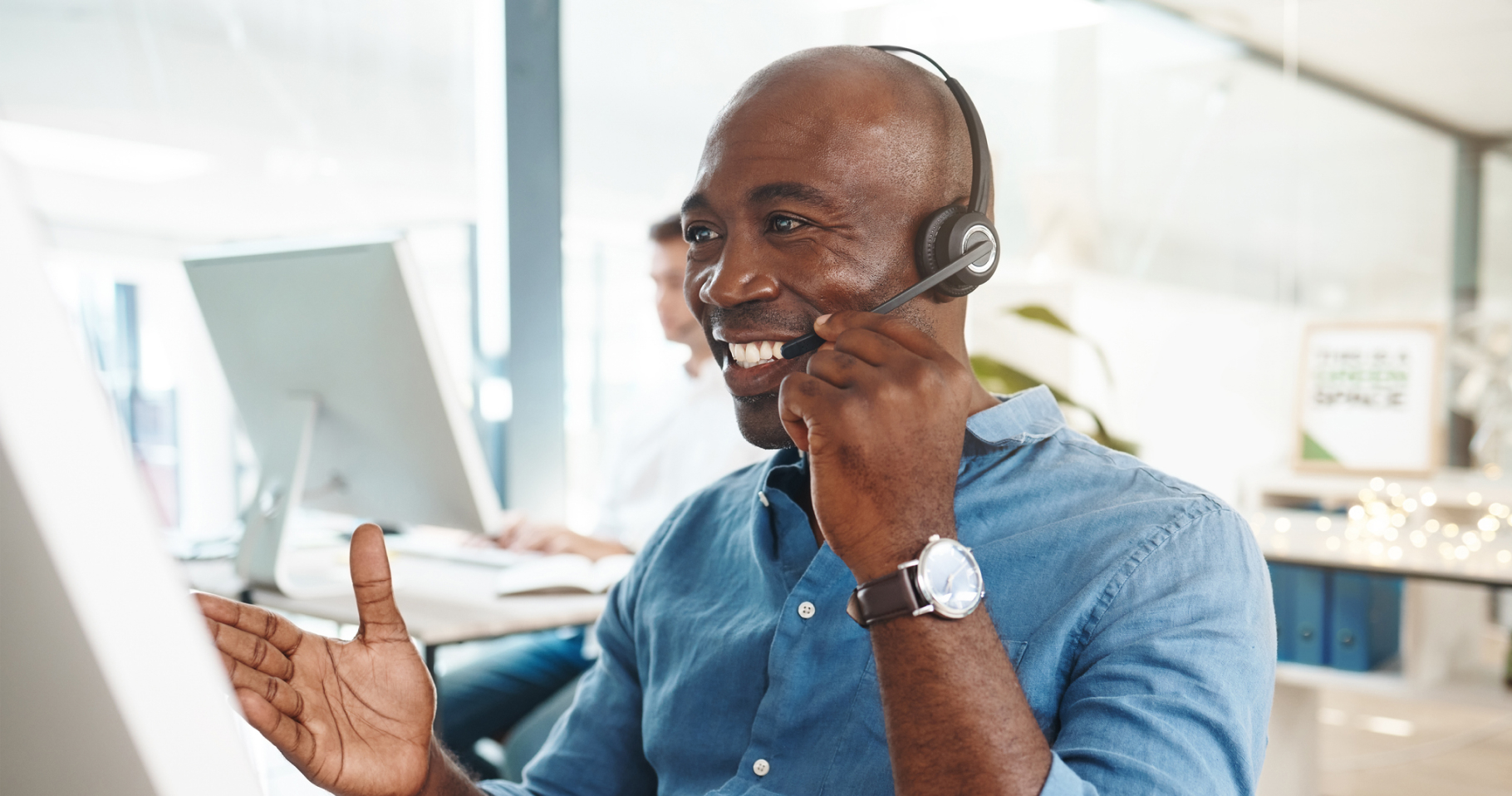 Le mode d’emploi de l’IA pour l’expérience client : passez d’une expérience client médiocre à mémorable grâce à l’IA et à bien d’autres choses encore