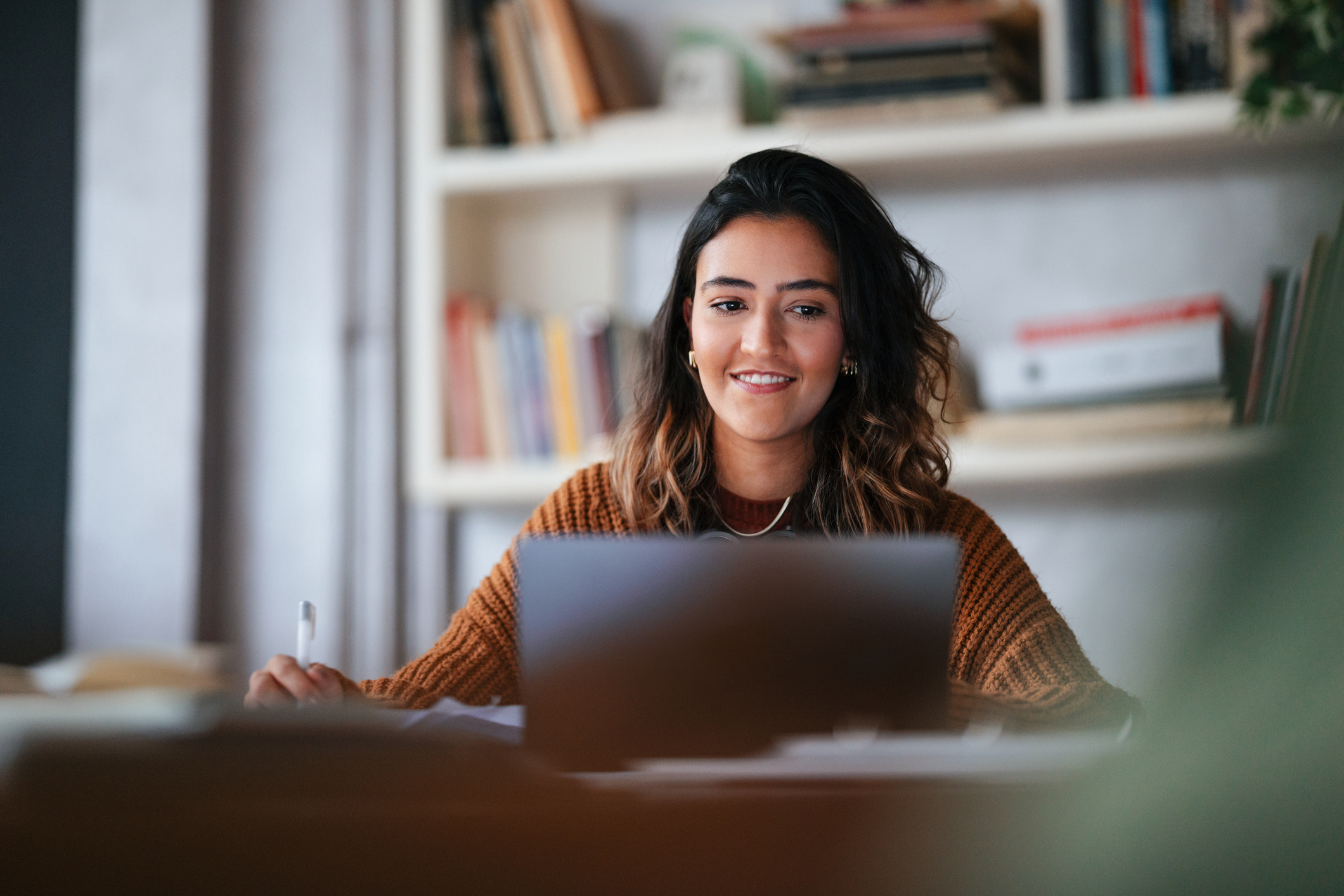 Your AI takes great notes. Does it do anything else?