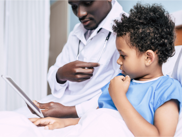 médico y niño
