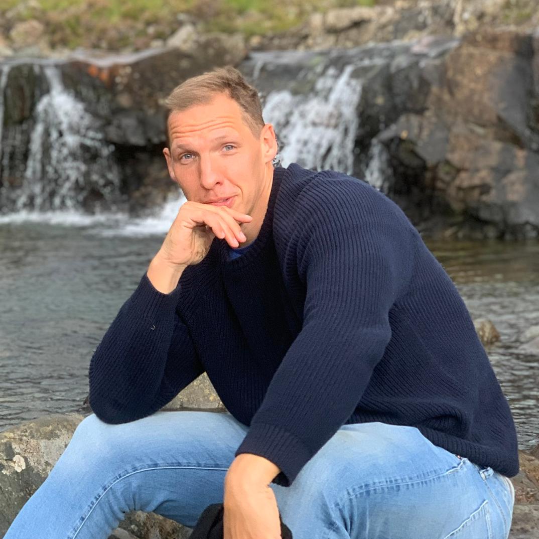 Stephane Barnatt headshot