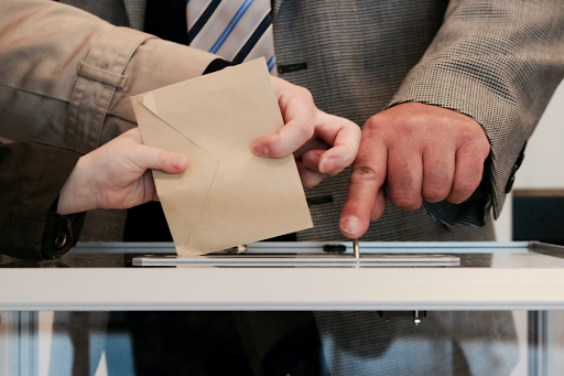 How Hybrid Work Models Are Expanding Government Participation In Ireland