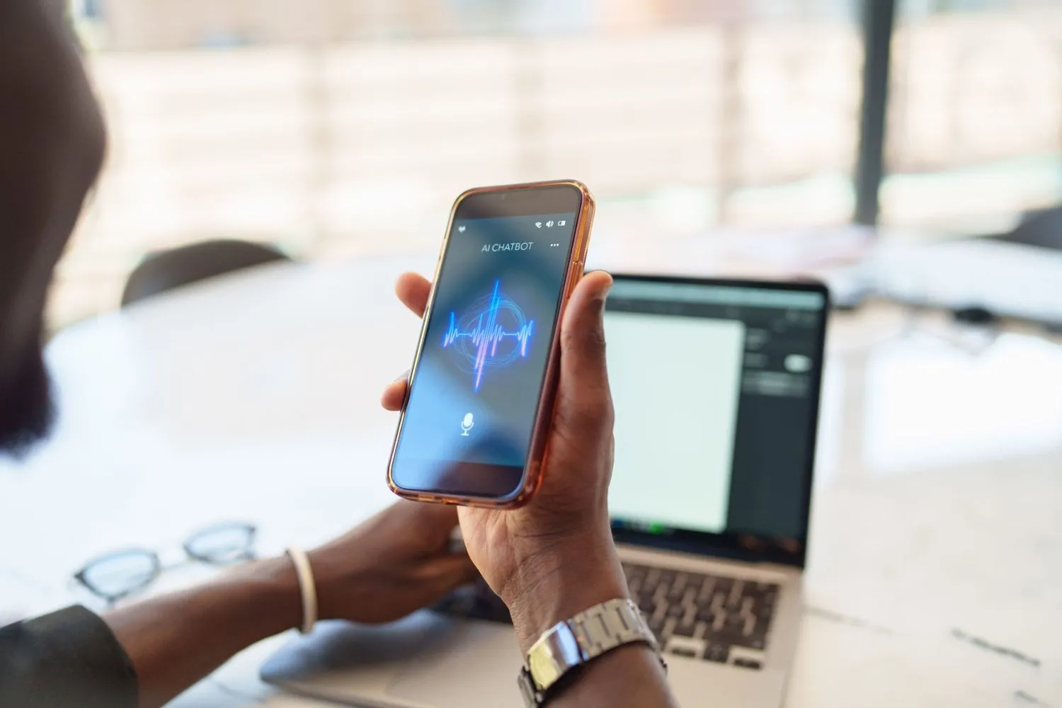 AI phone assistant: A 2026 guide for contact center managers