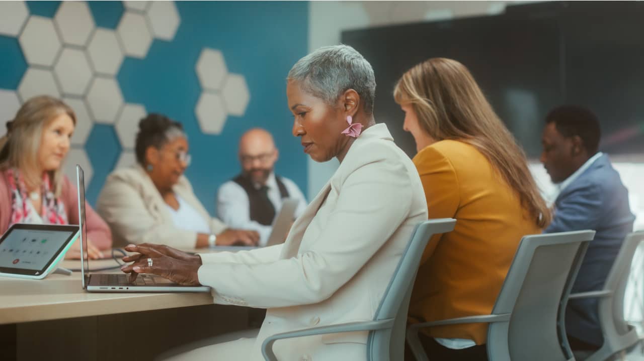 Advanced capabilities in Zoom Workplace Business or Enterprise plans: