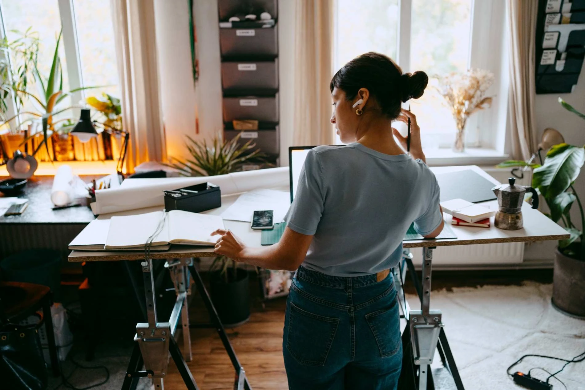 CRM comparison: how to choose a tool worth considering for your business in 2026