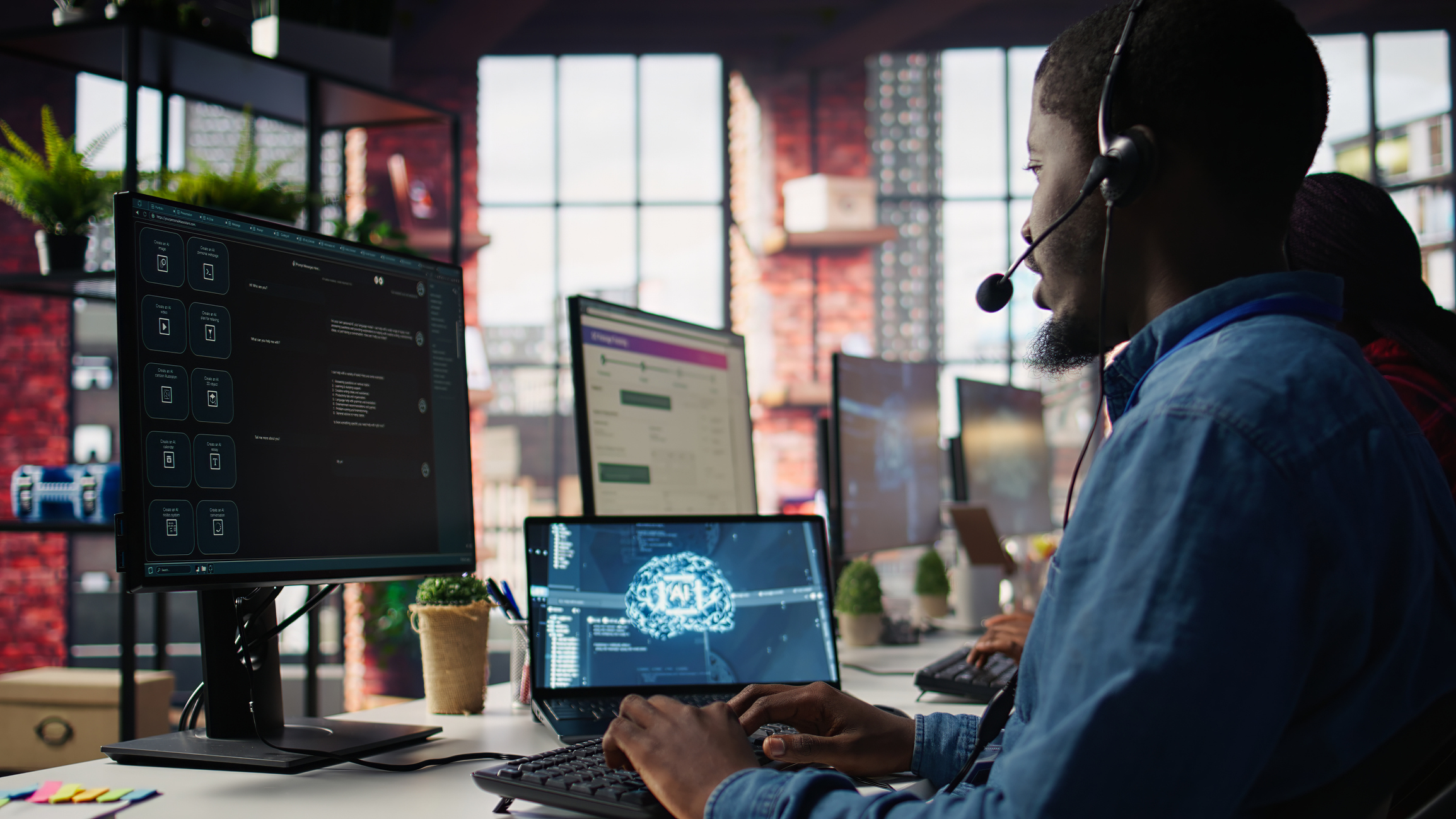 The CX leader's checklist: Self-service, data, and the humans behind it all