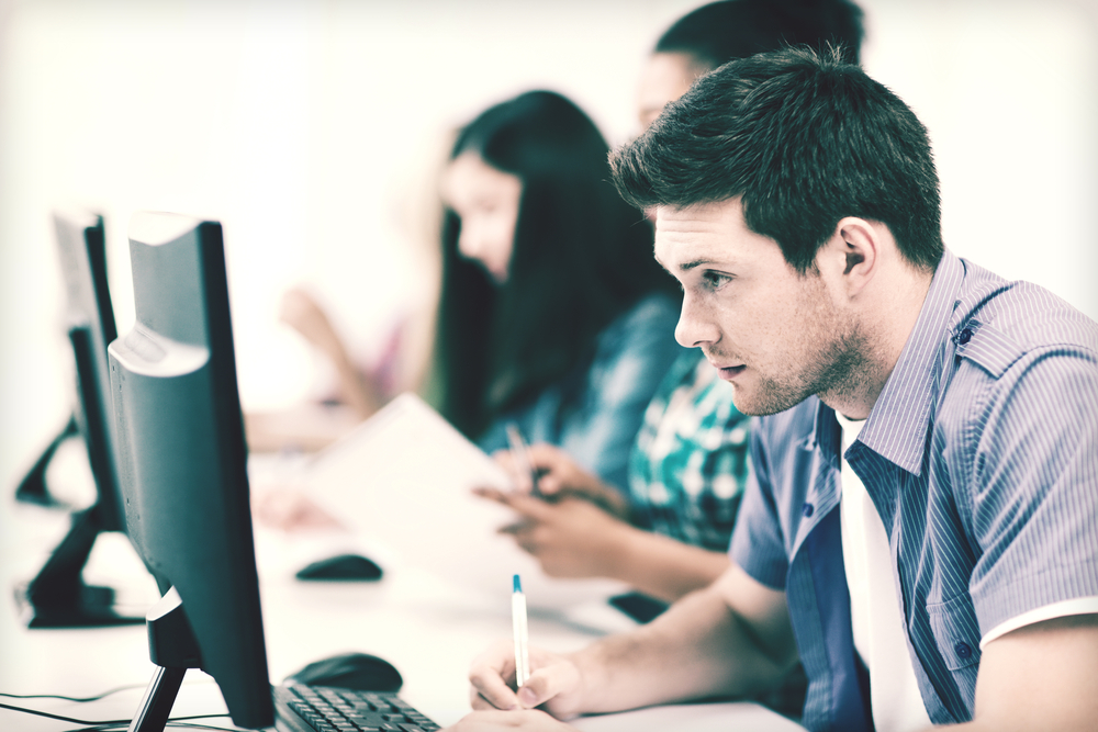 How Zoom Webinars Promotes Better Employee Training